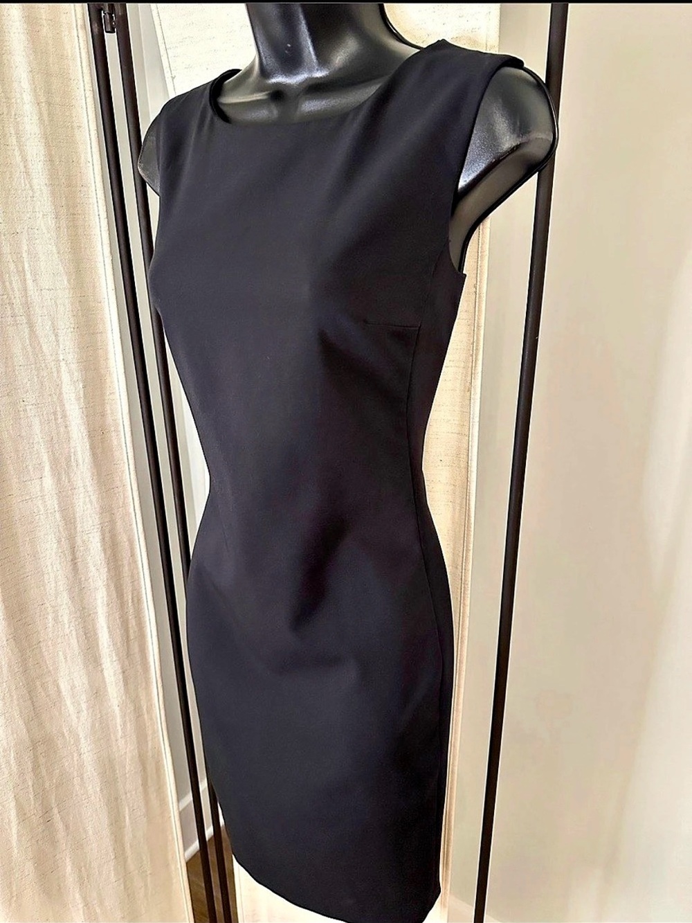 United Colors of Benetton Black Sleeveless Knee Length Suit Dress S